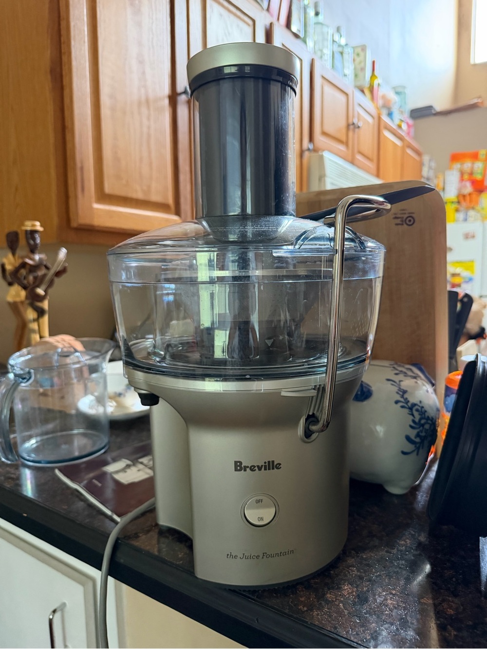 Breville Champagne Silver Juice Fountain Centrifugal Juicer